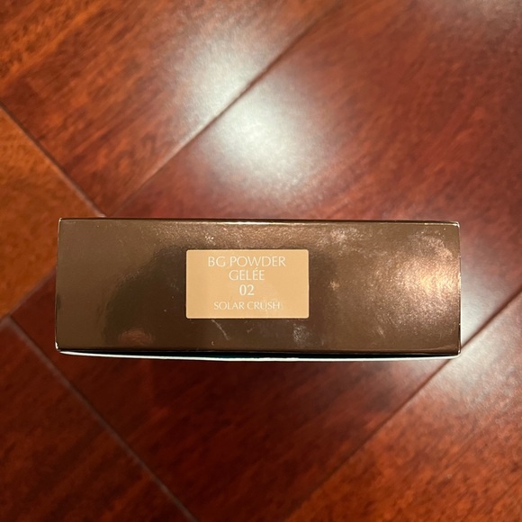 Estée Lauder Bronze Goddess Solar Crush 02 - Picture 4 of 4